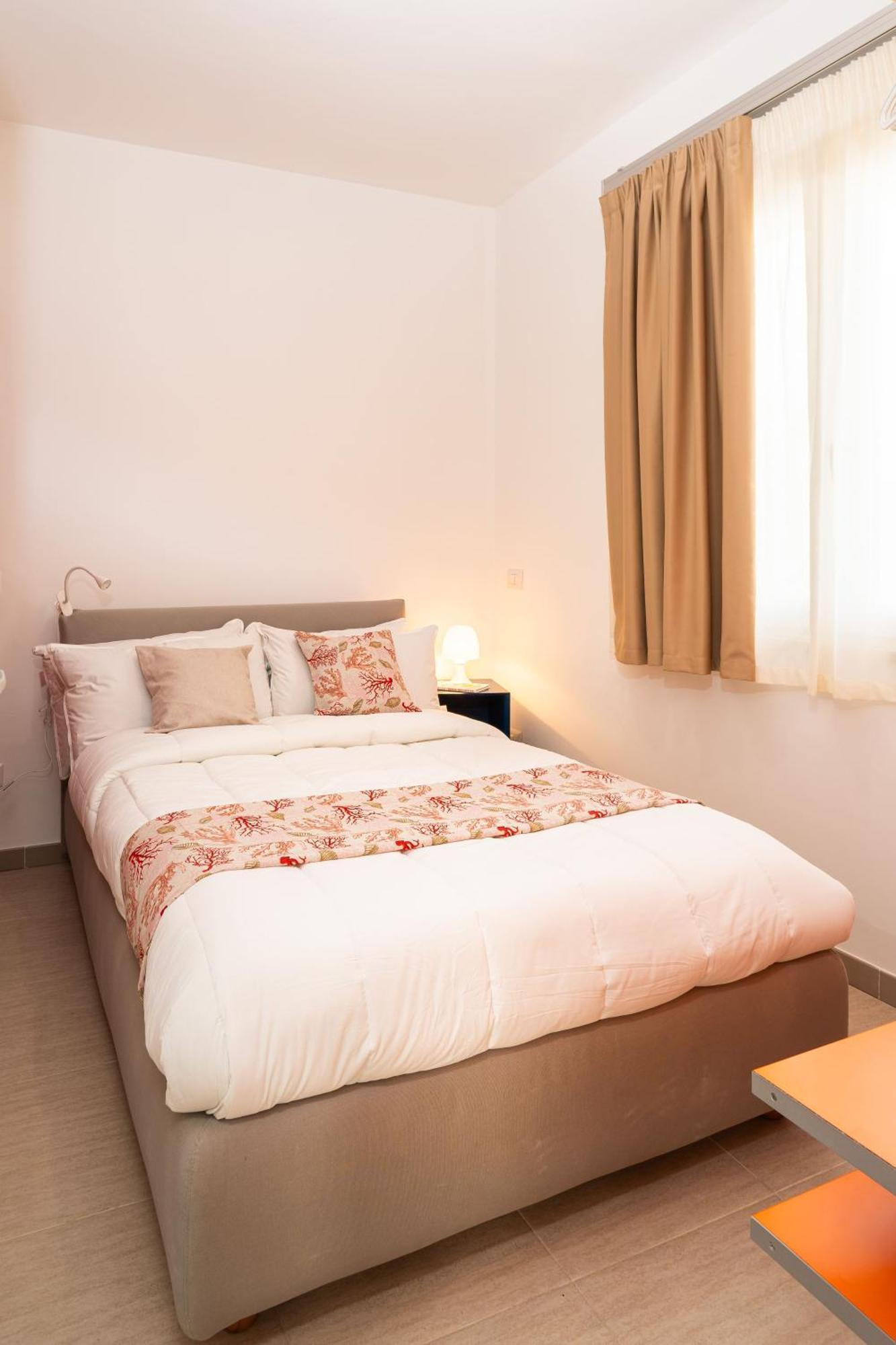פנוסה Villa Elena By Ortigia Apartments מראה חיצוני תמונה