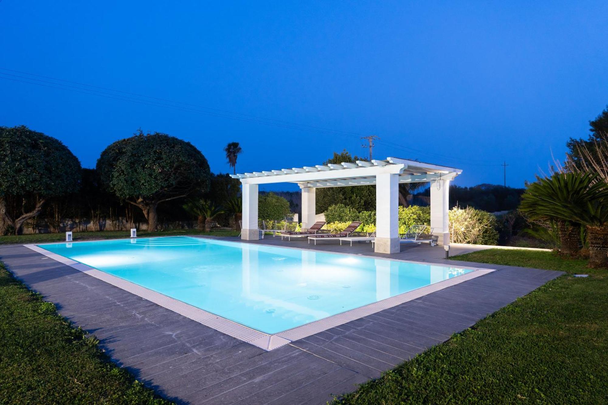 פנוסה Villa Elena By Ortigia Apartments מראה חיצוני תמונה